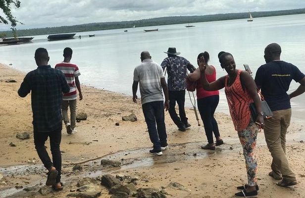 3 Days Honeymoon Tanga Beach Holiday