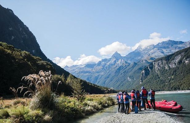 Dart River Canoe and Jet Boat Experience from Queenstown