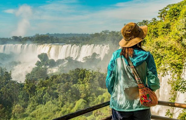 3-Day Iguazu Falls Exploring Tour From Argentina and Brazil