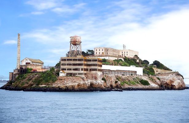 Alcatraz Tour Plus Muir Woods and Sausalito Day Trip