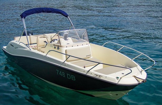 8h from Dubrovnik to the Elafiti islands with Quicksilver 675 boat