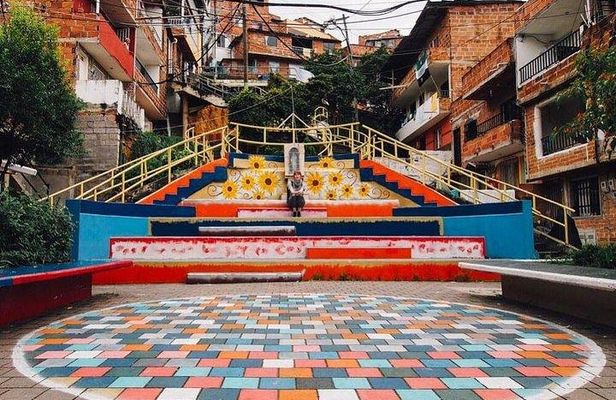 The best Commune 13 Tours in Medellín