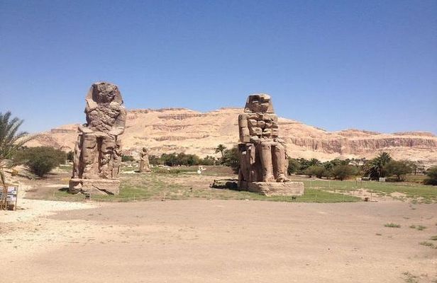 Trip to the East and West Bank of the Nile