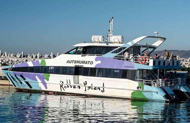 Cape Town Private Tour, Robben Island and Table Mountain Car