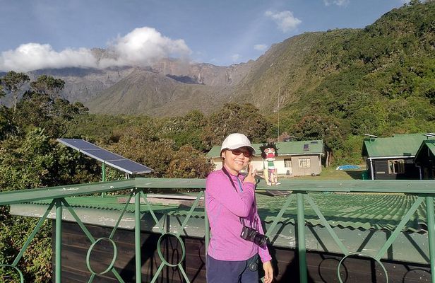 4 Days Mount Meru Trekking