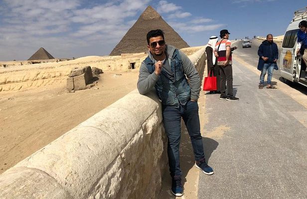 Half day with pyramids and Sphinx with riding a Camel