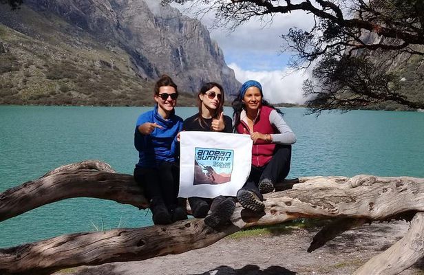 Laguna 69 Day Trek
