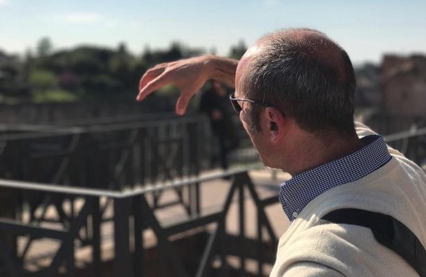 Ancient Rome Tour and Colosseum with Gladiator’s Gate (SHARED)