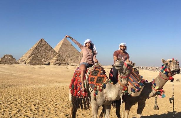 3 Days Tour Package to Cairo, Alexandria with Camel and Felucca Ride