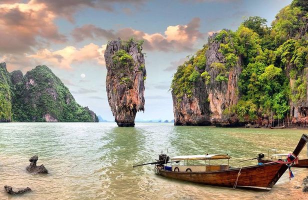 Phuket James Bond Island Tour by Longtail Boat with Lunch