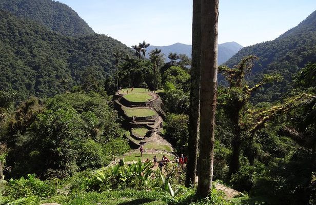 Hike for 4 days to the Lost City, Santa Marta