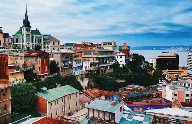 Valparaíso, Heritage, Gastronomy & Wine