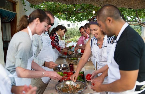 Cretan Cooking Class at a Farm with Hotel Pickup and Drop-Off