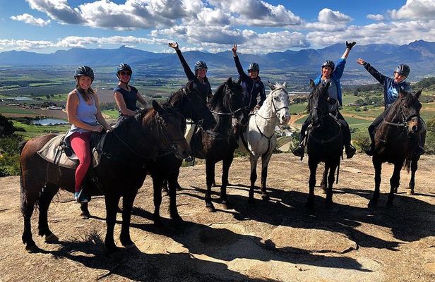 1h30m – Horse Trail
