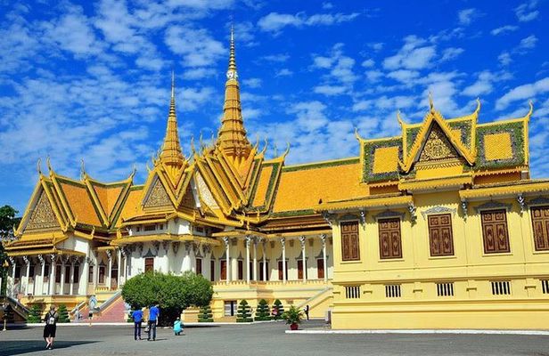 Phnom Penh Vital Discovery-Full Day Tour (Including all services) 