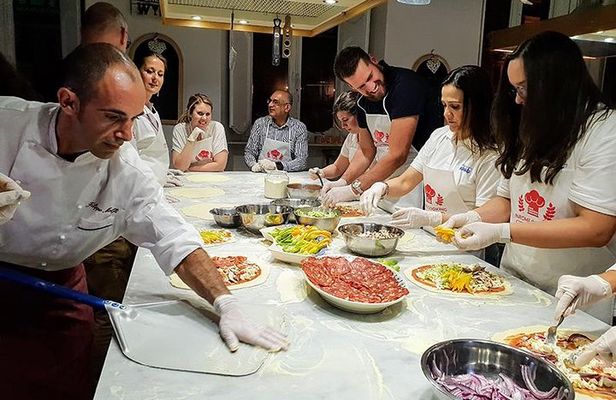 Pizza and Gelato Making Class in Rome