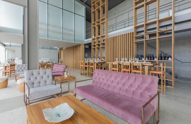 Viña Edén Gateway (for 2)