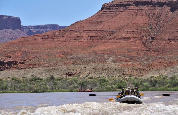 Moab Full-Day Guided Private Charter Colorado River Rafting