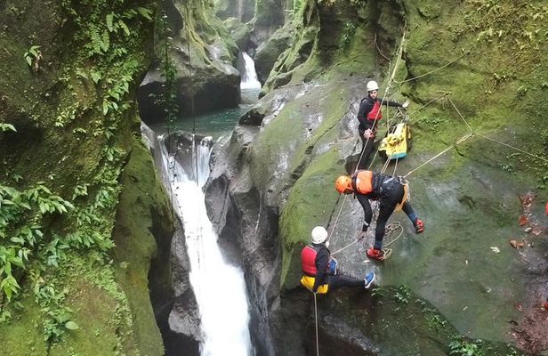 Advanced Canyon Experience