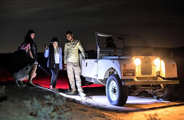 Private Night Vintage Land Rover Desert Safari & Stargazing
