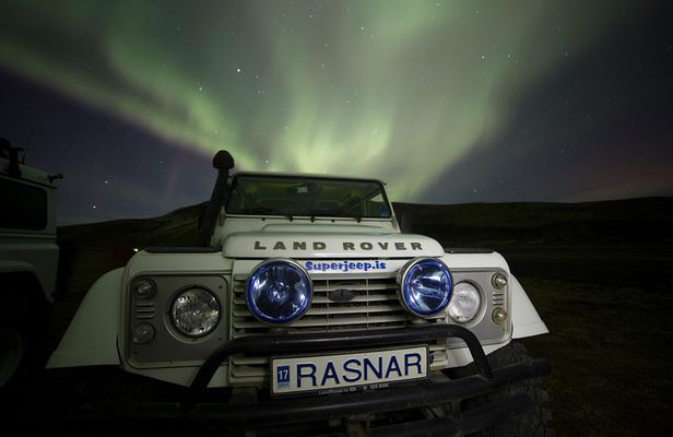 Northern Lights Superjeep Tour from Reykjavik