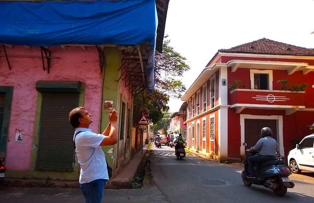 Panjim Heritage Walk for a cultural immersion in Goa