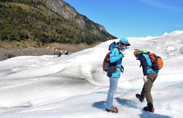 Big Ice Perito Moreno from El Calafate - Longest glacier trek