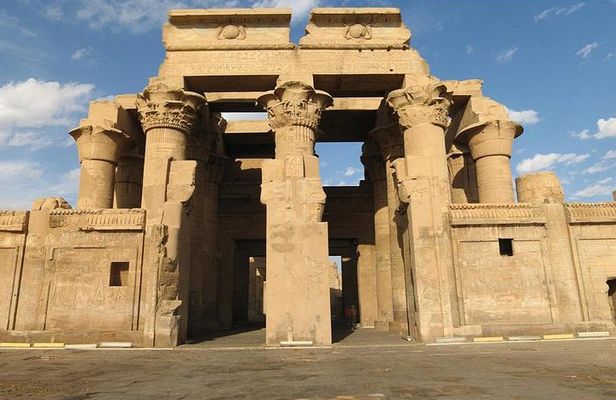Private Day Tour visit Edfu Kom Ombo temples from Luxor 
