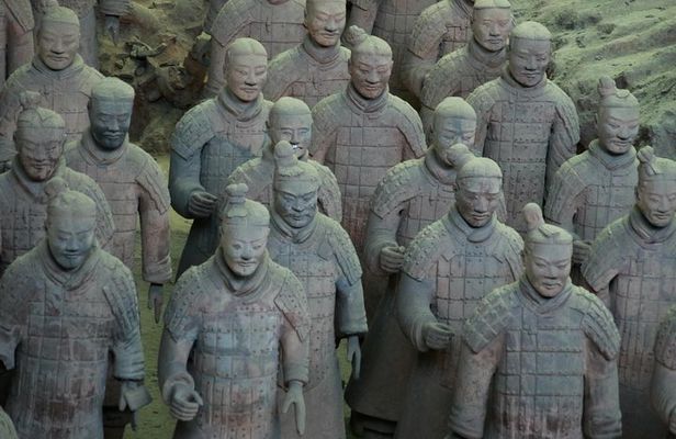 Terra-cotta Warriors and Giant Panda 3 Days 2 Nights Trip
