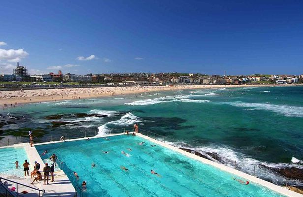 Private Sydney City and Bondi Beach Half Day Tour