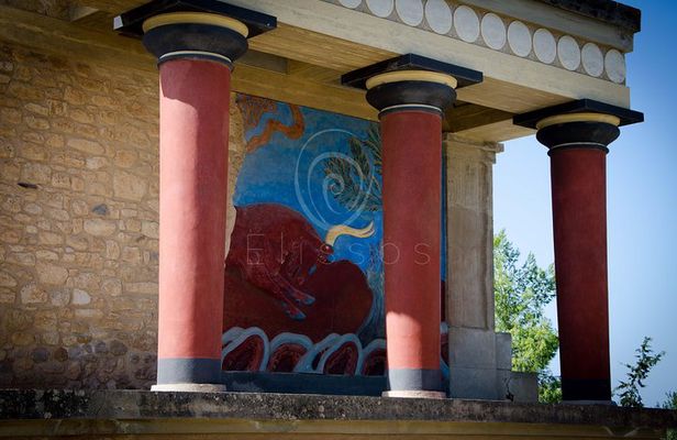 Knossos Palace & Heraklion Archaeology Museum | Private Tour