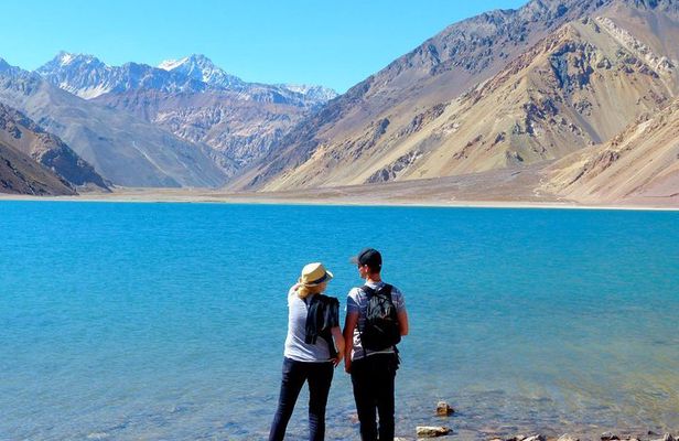 Andes Day Lagoon in Cajón del Maipo & Embalse el Yeso Private Tour