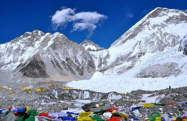 Everest Base Camp Trekking 16 Days