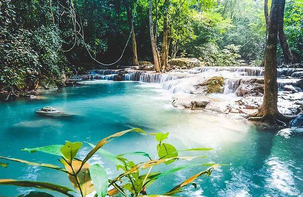 Private Tour: Death Railway, Hellfire Pass and Erawan Waterfall