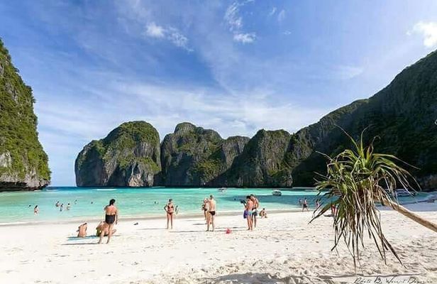 Phi Phi Happy Day Boat Tours