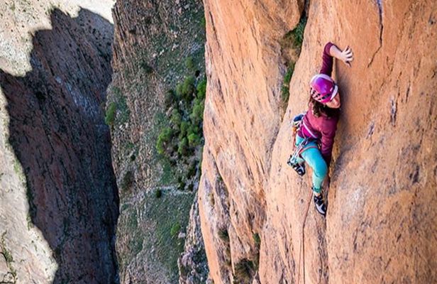 5 day climbing In the Rock paradise Taghia Morocco