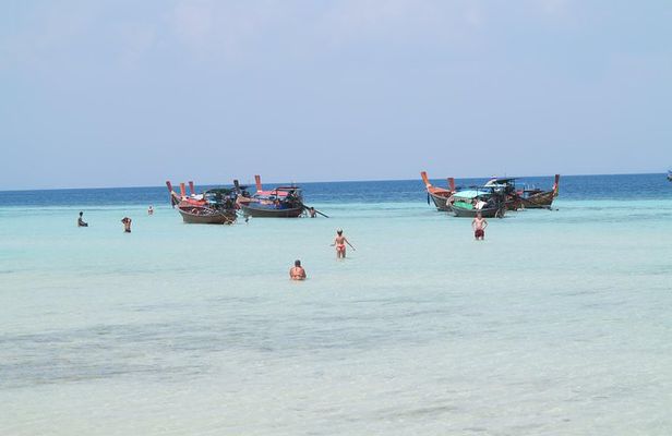 Koh Maa & Koh Ngai Full-Day Tour by Longtail Boat