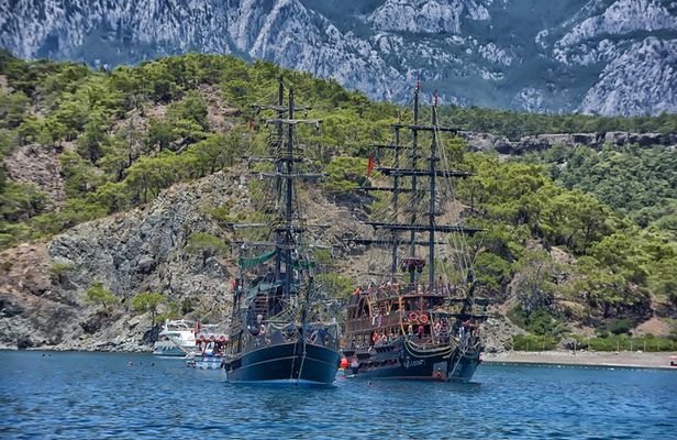 Blau Laguna Boat Trip from Side