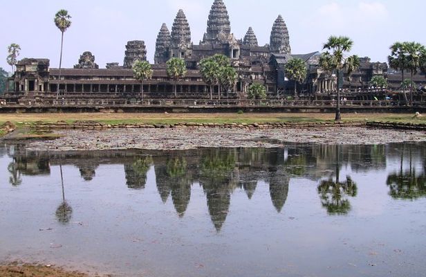 Angkor’s Finest Examples in Brief