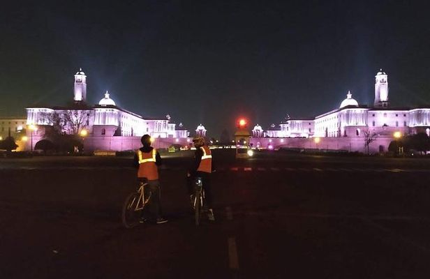 Delhi Starry Night Cycling Tour