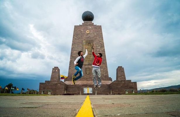 Volcano Avenue - 6 Days of Tradition and Culture