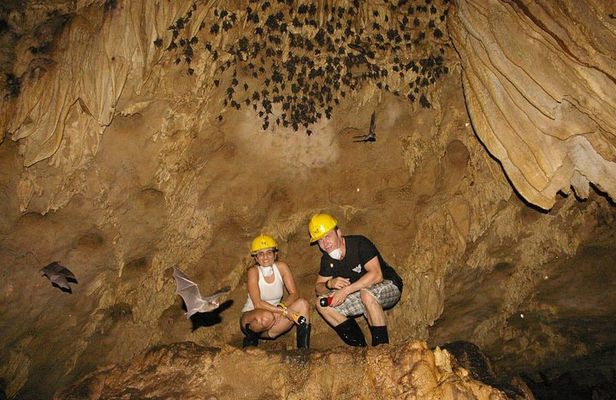 Venado Caves
