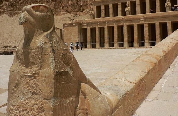 Day Tour: Nefertari and King Tut’s Tombs, Valley of the Kings, Hatchepsut Temple