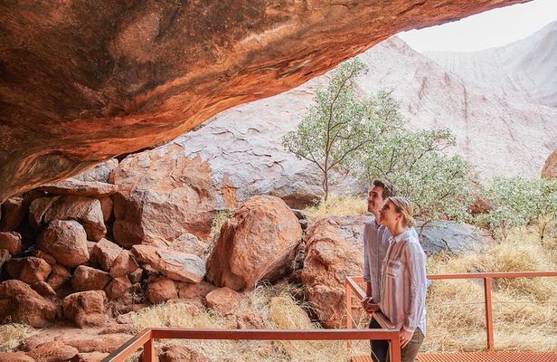 Uluru (Ayers Rock) Base and Sunset Half-Day Trip with Opt Outback BBQ Dinner