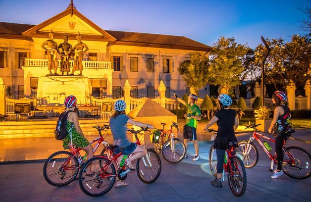 Chiang Mai Night Bike Tour