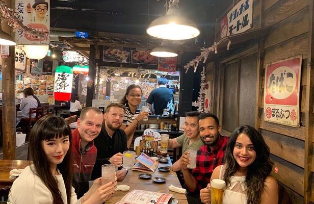 Osaka Bar Hopping Night Walking Tour in Namba