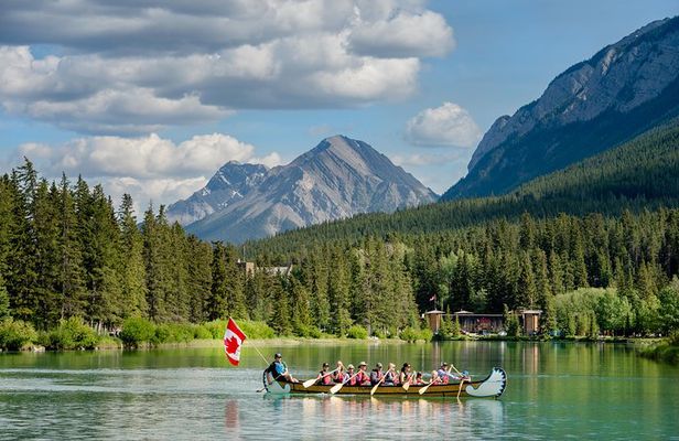 Banff National Park Big Canoe Tour