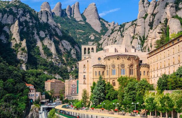 Montserrat Afternoon Private Tour with Pick Up