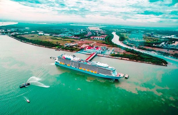 Day Trip from Port Klang to Kuala Lumpur Most Iconic Locations