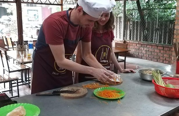 Hue Specialty Food Cooking Class-Authentic experience with local